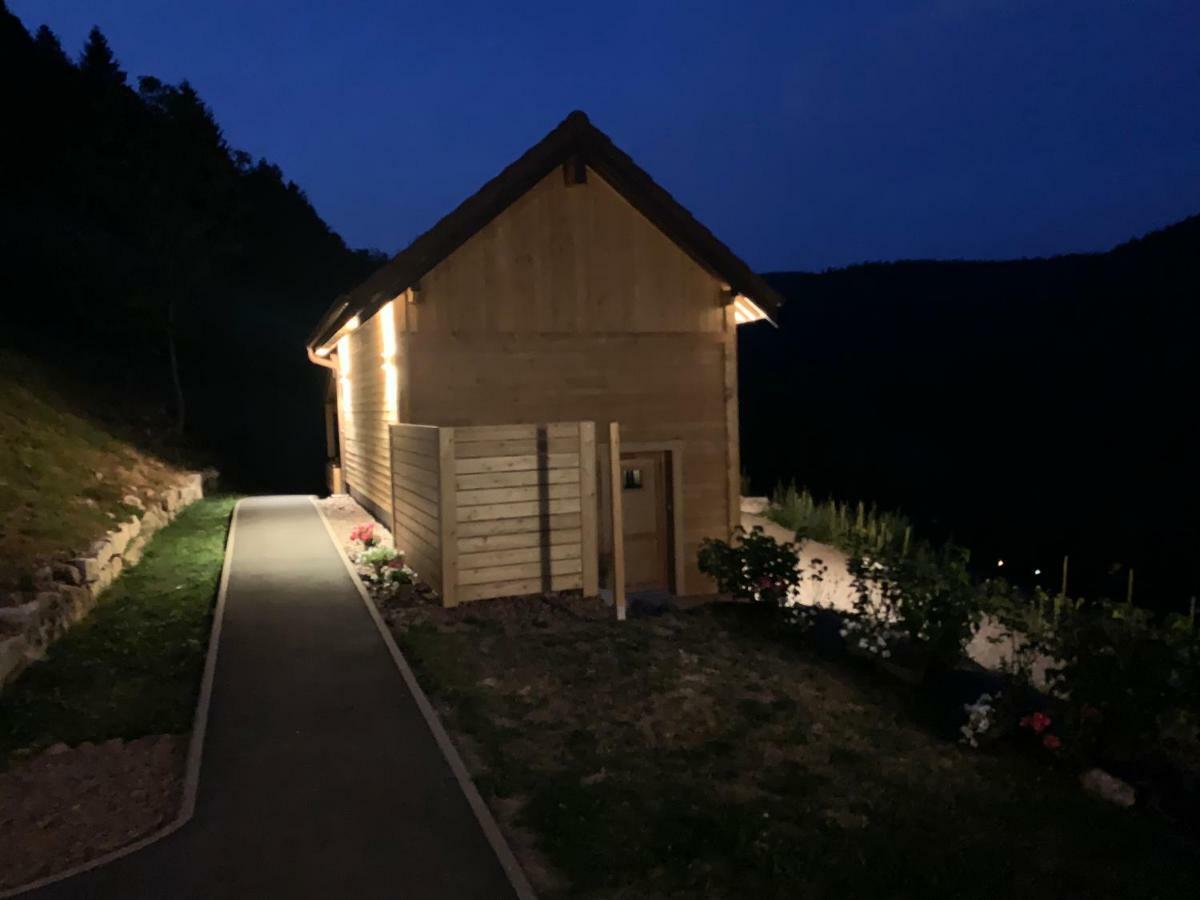 Le Cabanon De Lafermedunol Chalet *